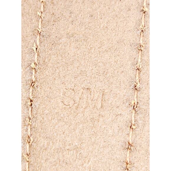 J. Crew Wide Leather Belt with Brass Buckle in
Cognac Brown Leather Size S / M - Picture 8 of 11